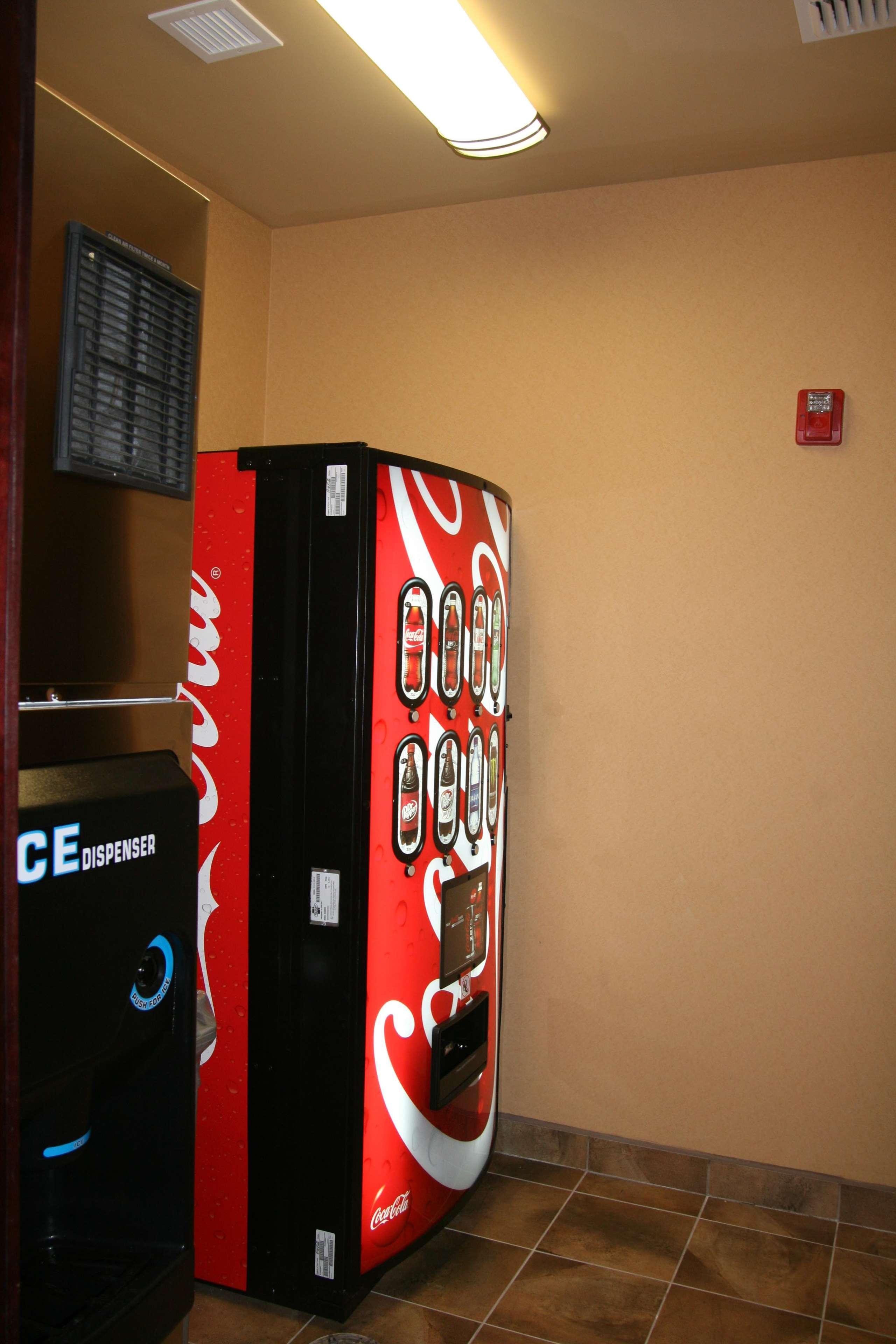 Hampton Inn & Suites Mission Εξωτερικό φωτογραφία