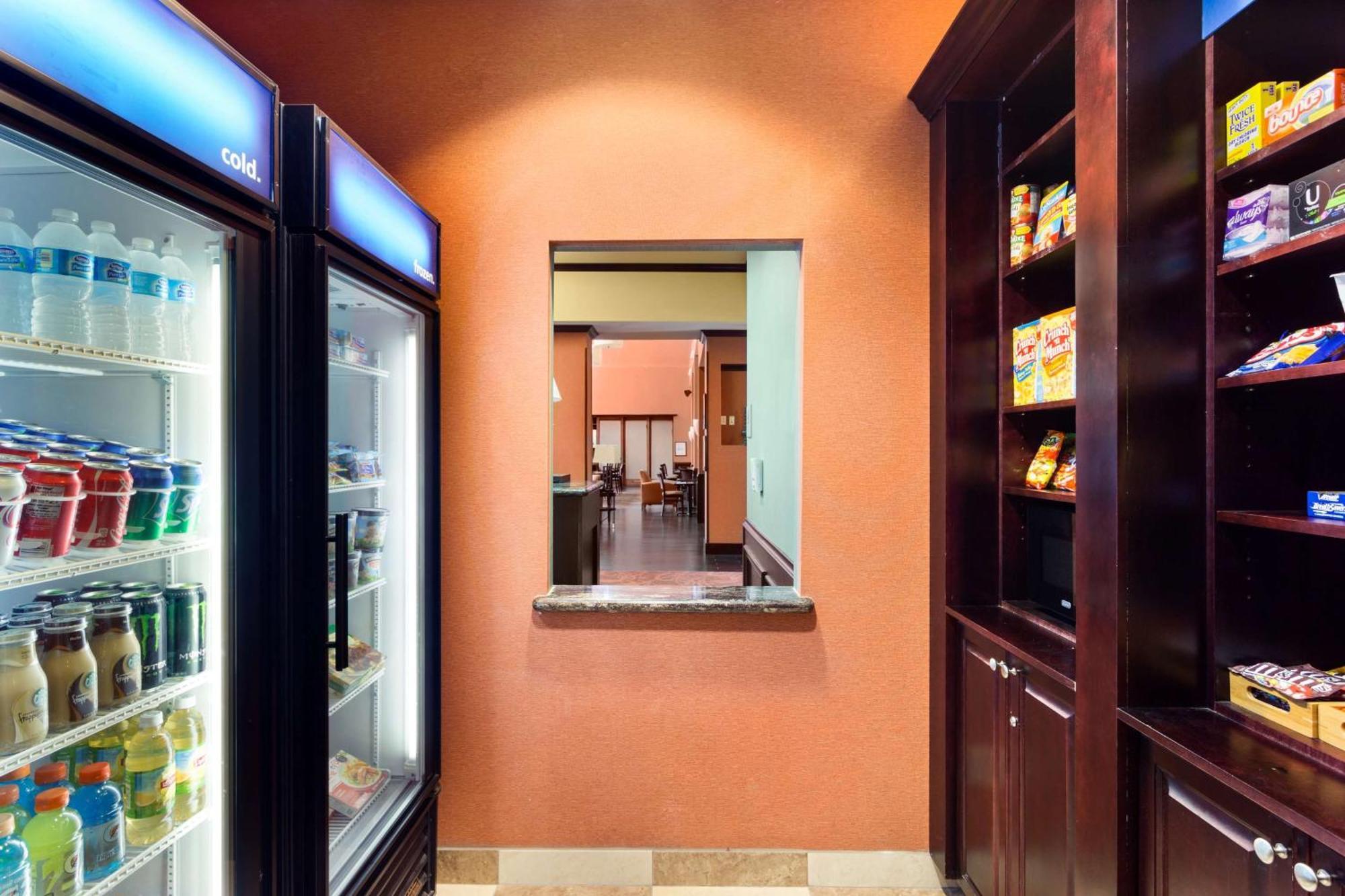 Hampton Inn & Suites Mission Εξωτερικό φωτογραφία