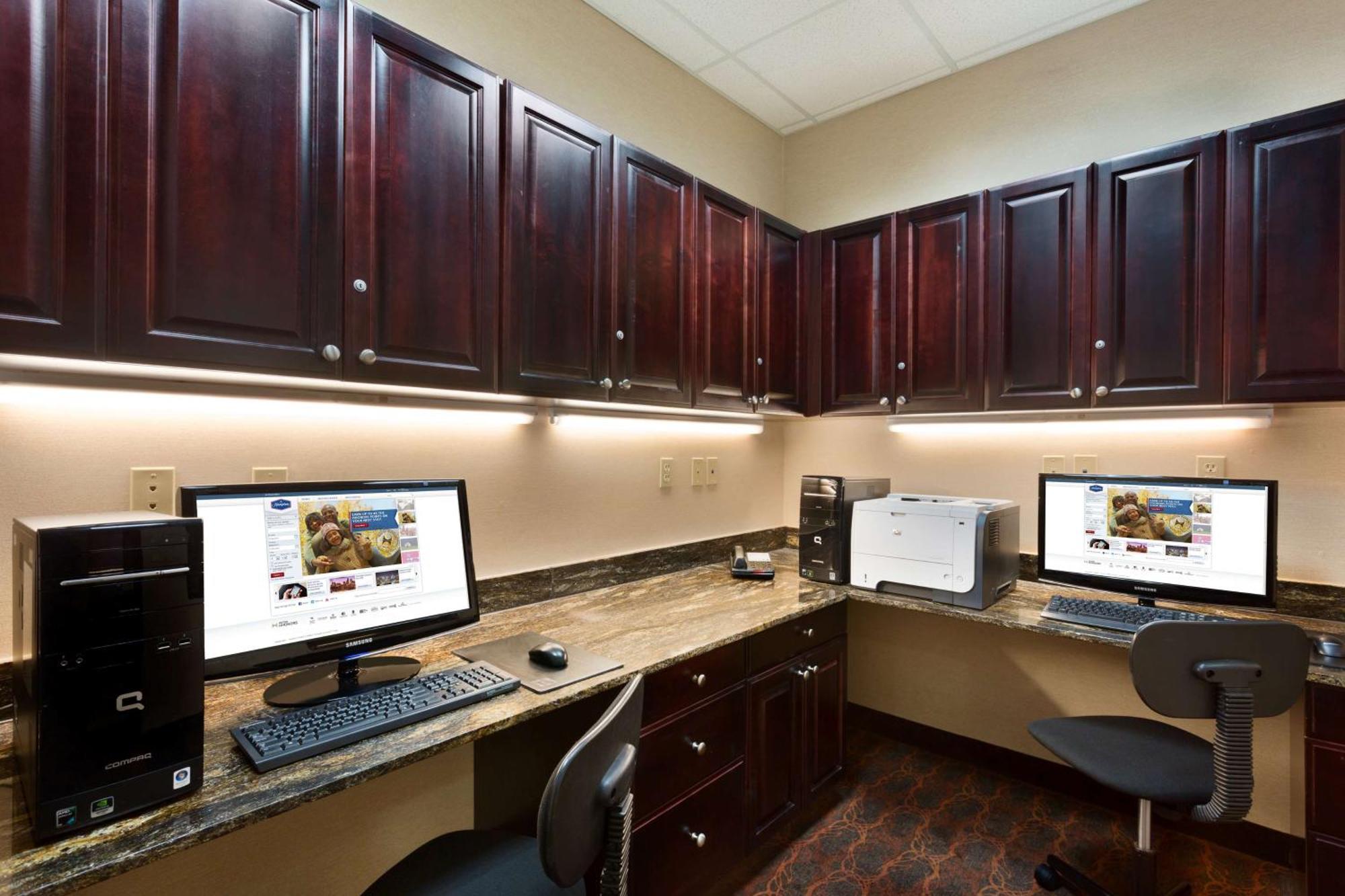 Hampton Inn & Suites Mission Εξωτερικό φωτογραφία